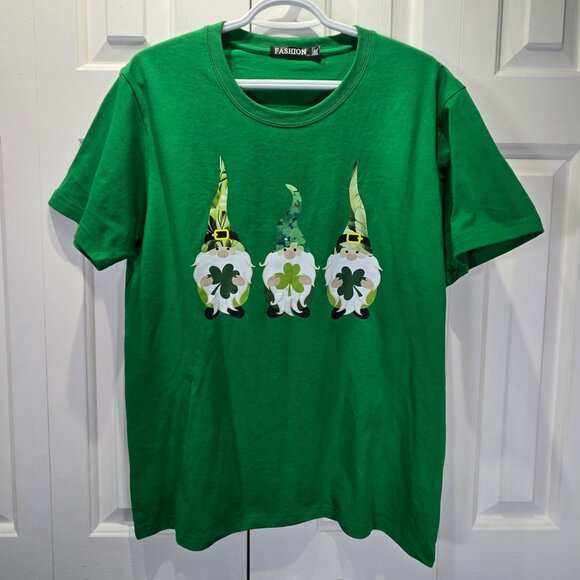 New St. Patrick’s Day Gnome Graphic T-Shirt – Size 2XL - Picture 1 of 3